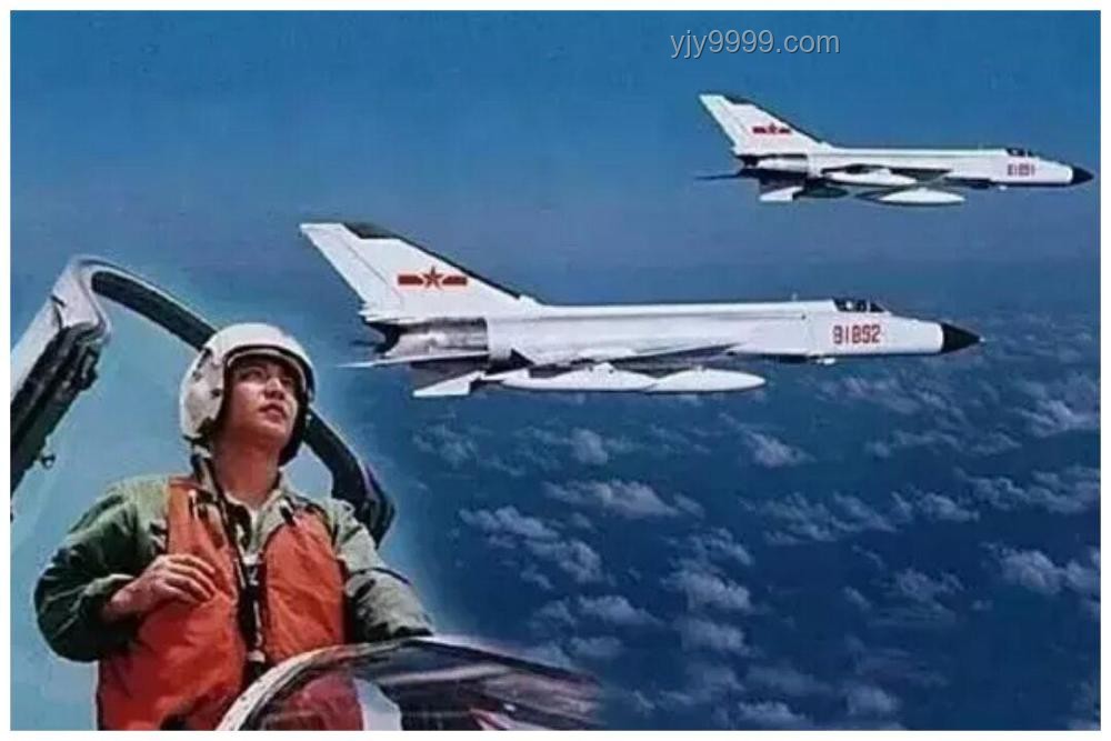 🚀CZ6850航班紧急返航：一场天空中的创新思维实战演练